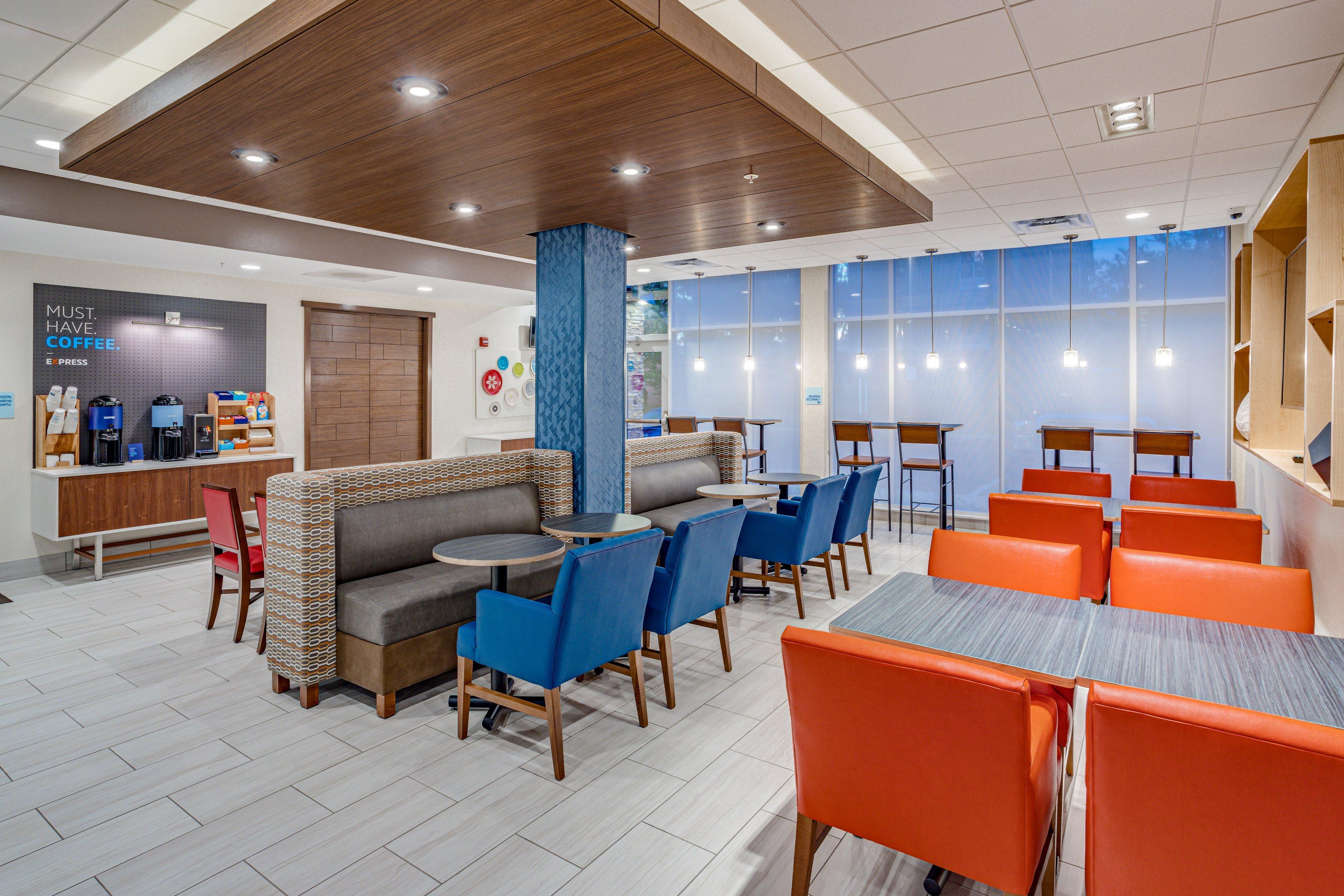 Holiday Inn Express & Suites - Elkhart North By Ihg Extérieur photo