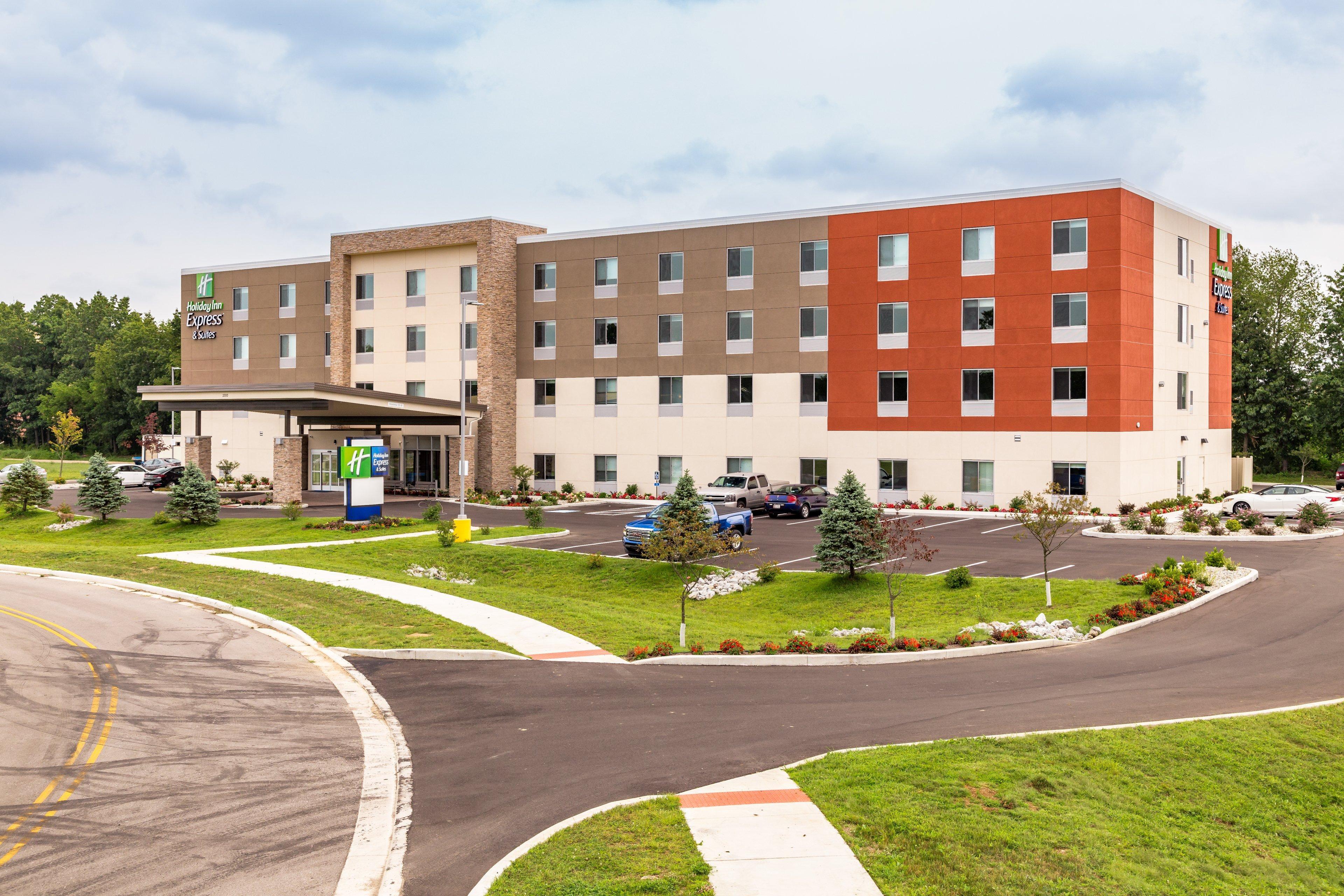 Holiday Inn Express & Suites - Elkhart North By Ihg Extérieur photo